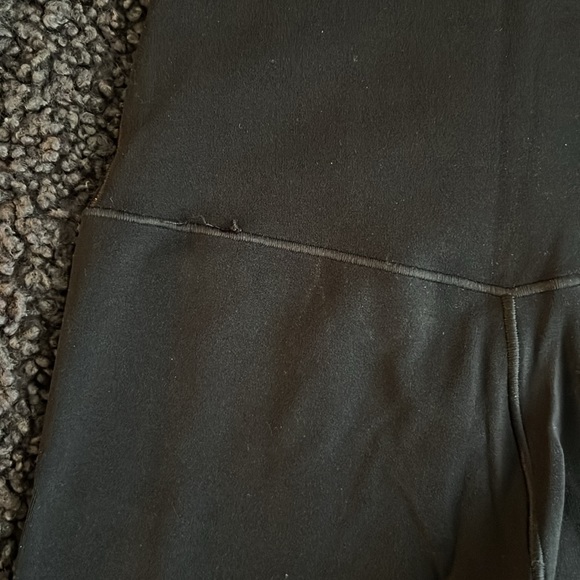 Aerie | Real Me High-Waist Crossover Flare Legging - Picture 7 of 9